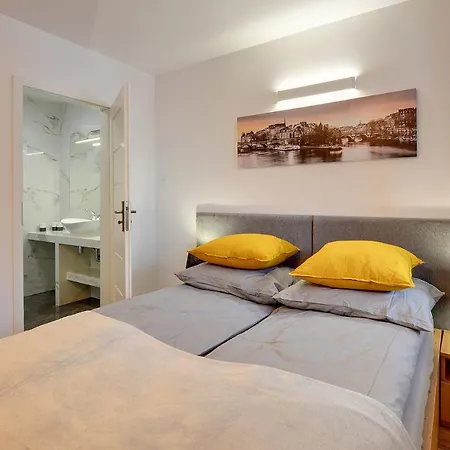 Krolewski W Centrum 公寓